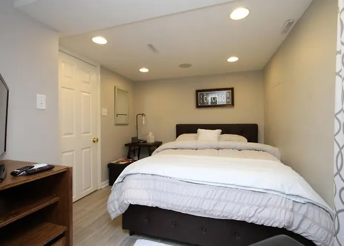 Style & Serene In Jefferson Park Close To Dwtwn & Ord Unit 1 * Chicago